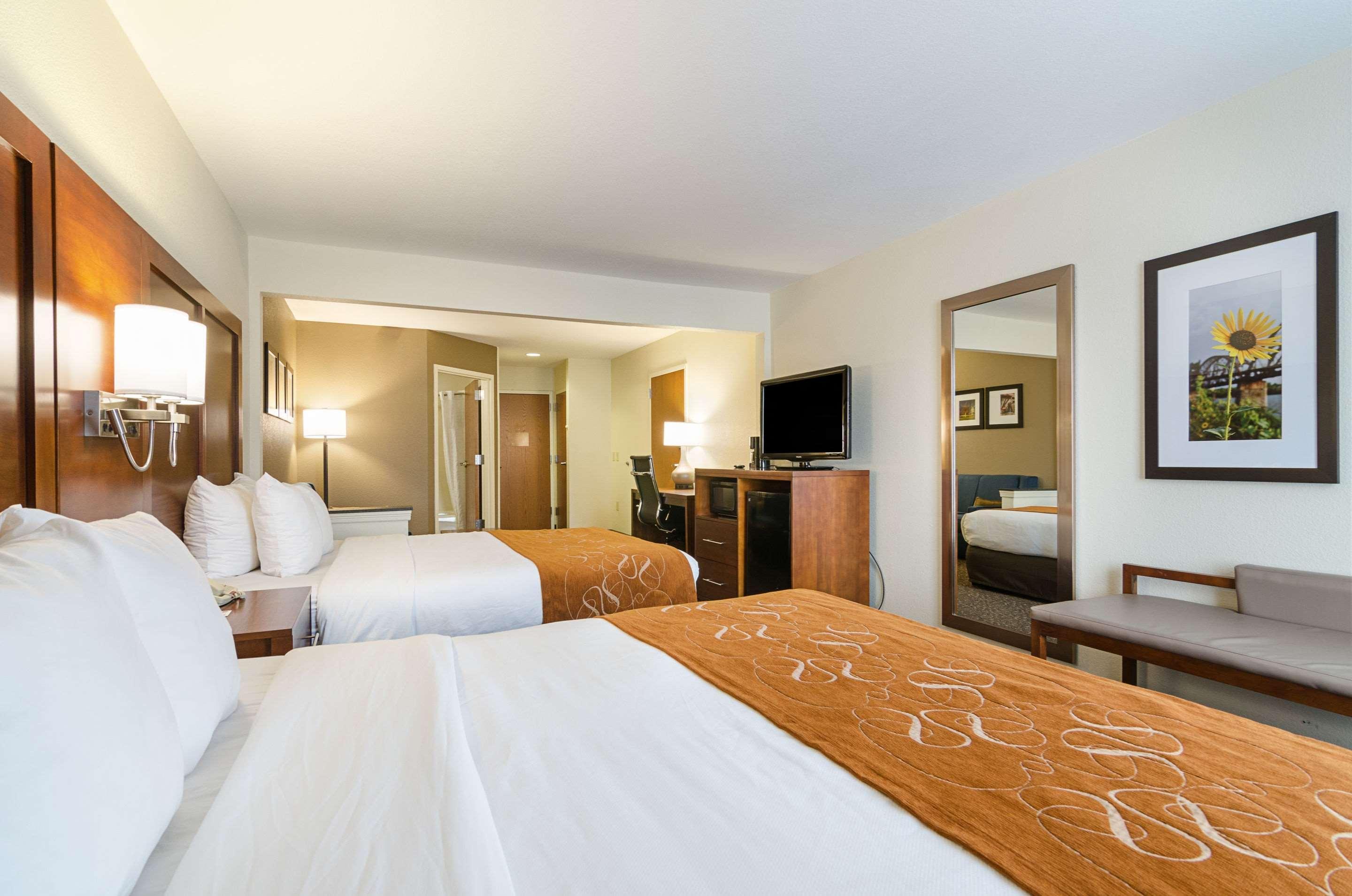 Quality Suites Springdale West I-49 エクステリア 写真