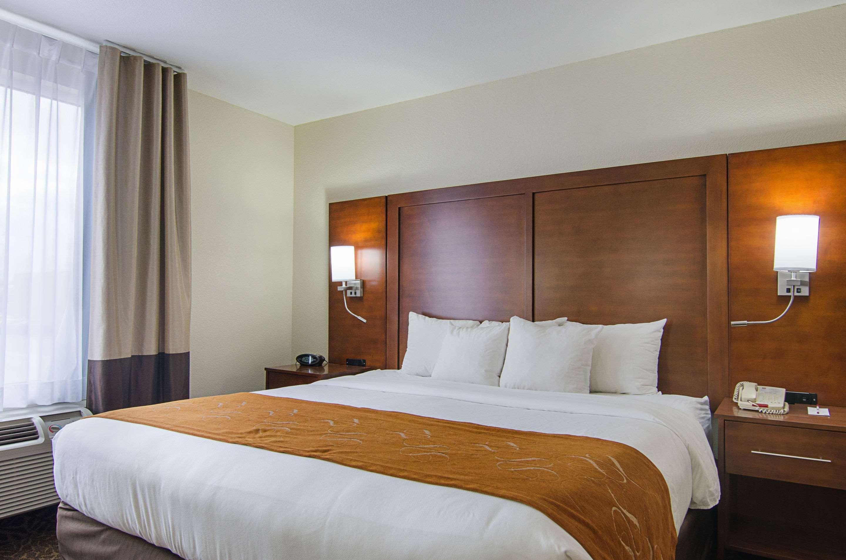 Quality Suites Springdale West I-49 エクステリア 写真